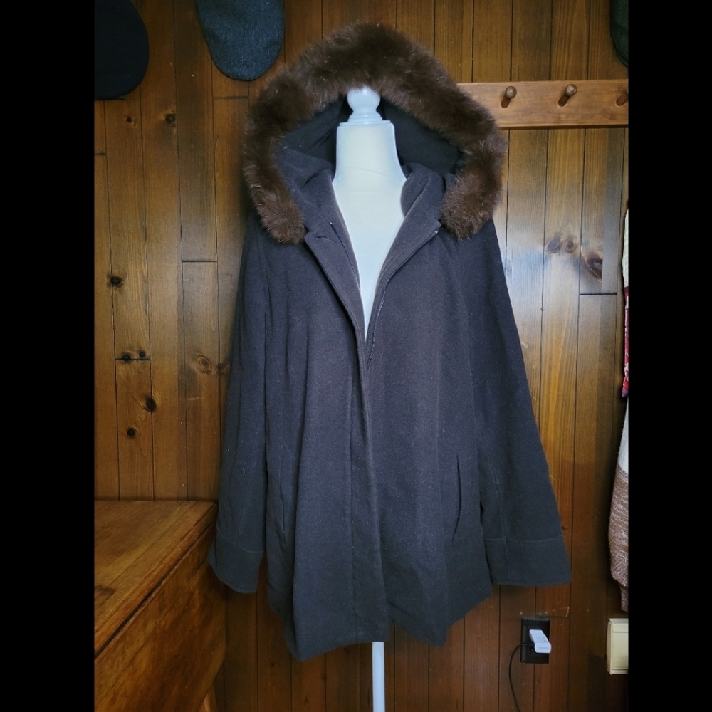Forecaster of Boston Jacket Womens 16 Black Wool Coat Fox Trim Overcoat Lined